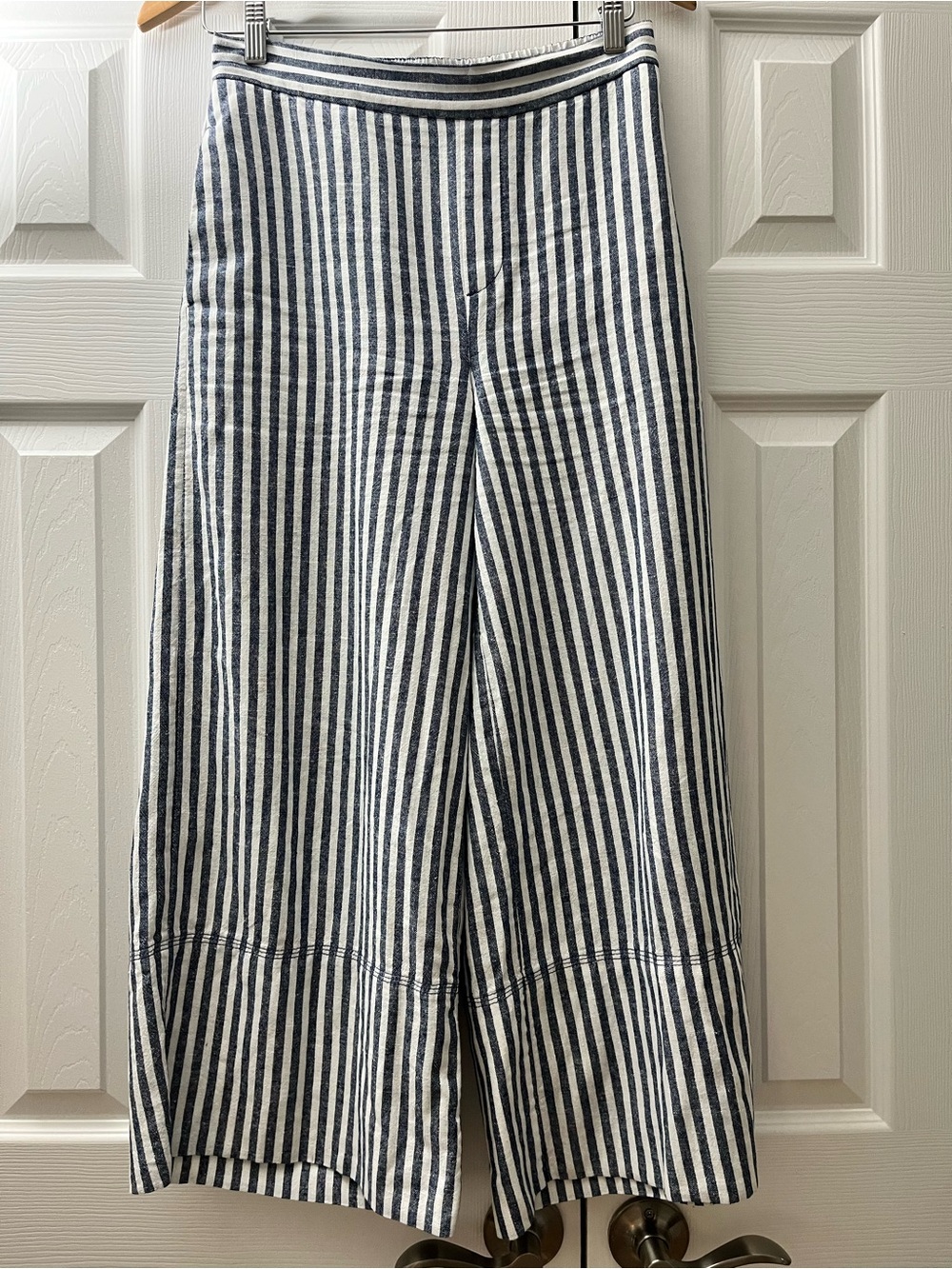 Banana Republic Wide-Leg Cropped Linen Blend Pants - XS - Navy & White